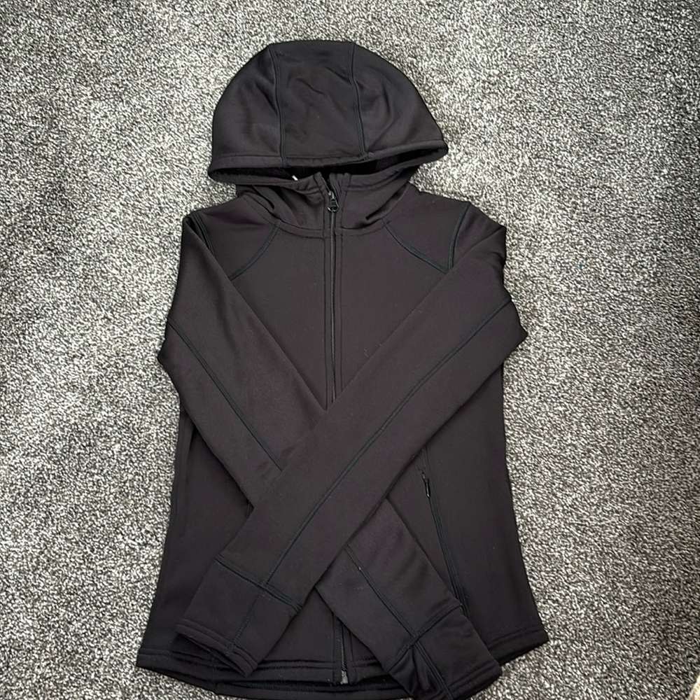 90 Degree Zip Up